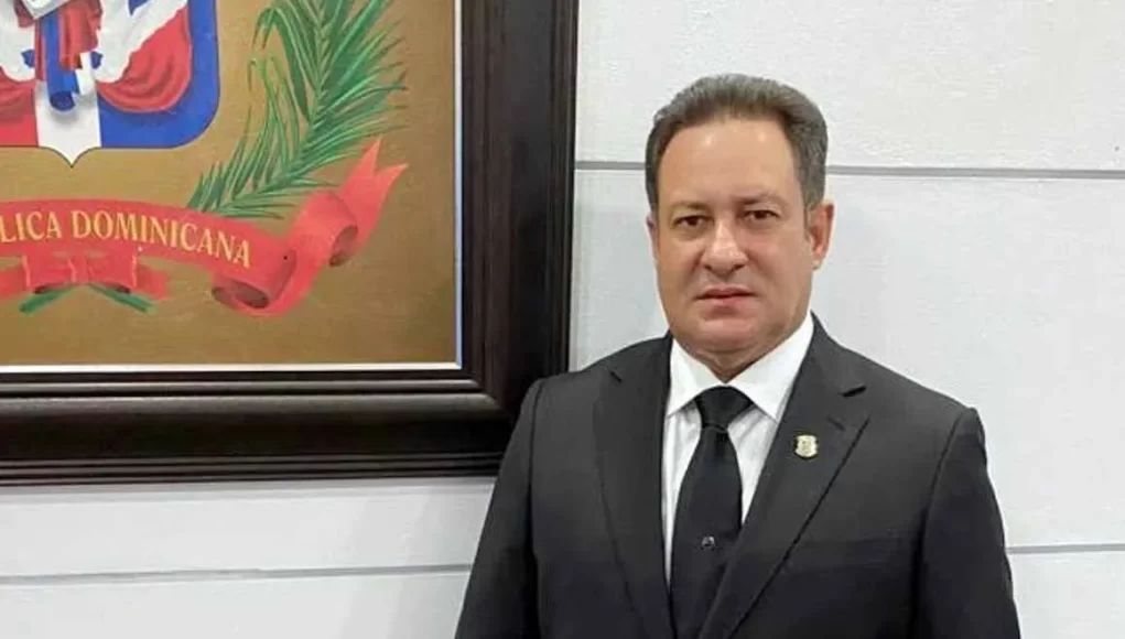 Después del PRM apagarle el jacho, Miguel Gutiérrez pide que le paguen su dinero