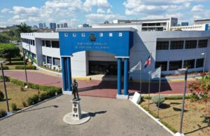 Migración agiliza aprobación de permisos a menores para viajar; ya no tendrán que ser retirados en ventanilla