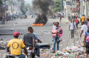 La violencia sigue como protagonista en Haití en otra jornada sin actividad en las calles