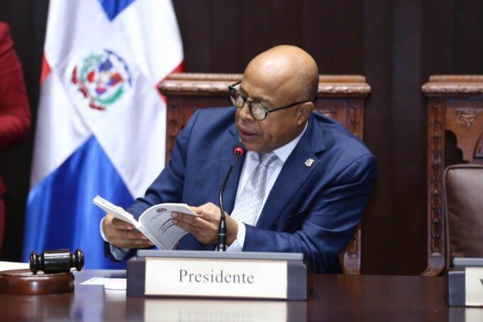 Los diputados endurecen su reglamento y aplicarán sanciones a quienes no asistan a las sesiones