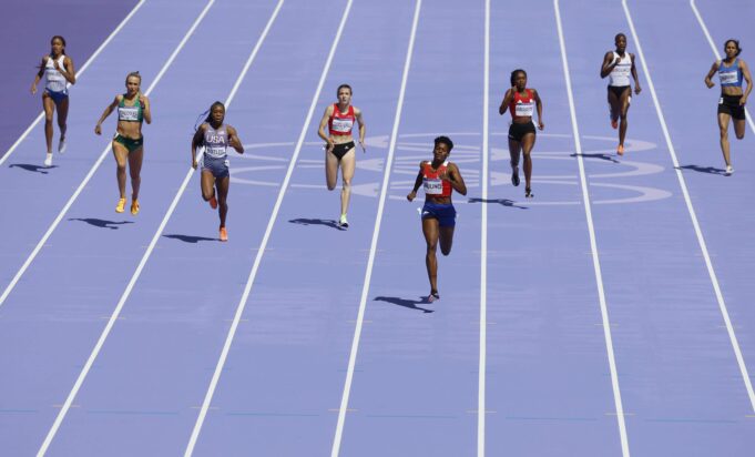 Marileidy Paulino se clasifica a la gran final de los 400 metros en París 2024