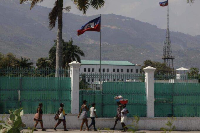 Apagón en Puerto Príncipe tras el cierre de una central eléctrica como protesta