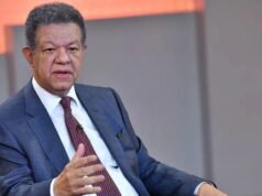 Leonel Fernández tilda de un "bombazo" la reforma fiscal del Gobierno