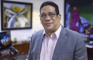 Abinader designa a Carlos Pimentel como director ejecutivo de Alianzas Público-Privadas