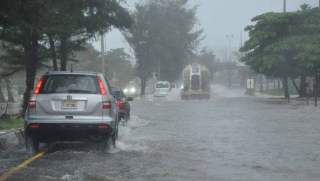 Las provincias del este del país en alerta amarilla; COE reporta inundaciones y acueductos afectados