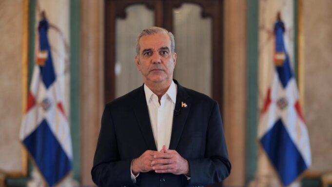 Tarifa eléctrica, transporte y alimentos: Abinader alerta presiones económicas por conflicto en Irán