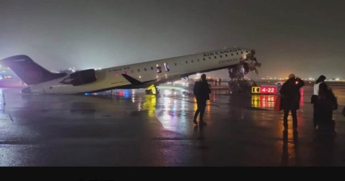 Mueren el piloto y copiloto del avión en el choque en aeropuerto de LaGuardia de Nueva York