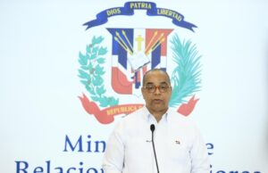 Gobierno dispone que ingresos de consulados pasen al Estado