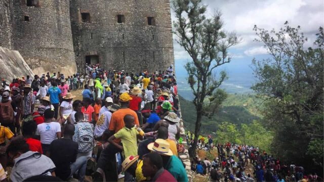 estampida-humana-en-haiti-deja-decenas-de-muertos-419fb7bc