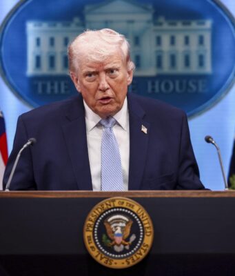 Trump dice que es más popular que cualquier otro político en Venezuela