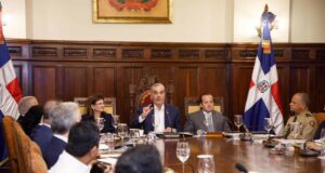 Tensión política por propuesta del Gobierno de recortar fondos a partidos