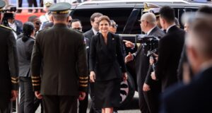 Vicepresidenta Raquel Peña y secretario de Salud de Estados Unidos se reunirán este martes en Washington